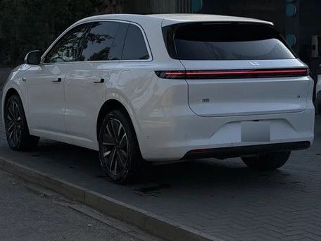 Li Auto (Lixiang) L6, 2024 — фото 2