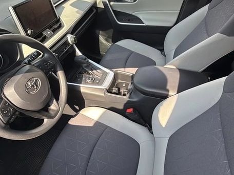 Toyota RAV4, 2023 — сүрөт 6