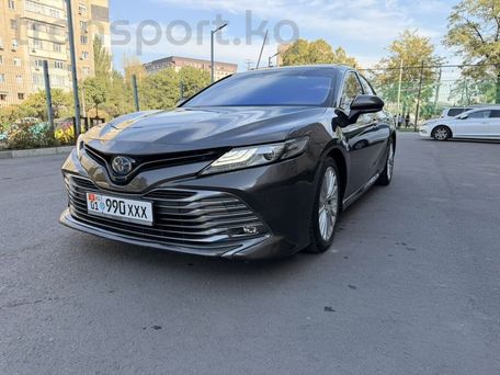 Toyota Camry, 2020 — сүрөт 1
