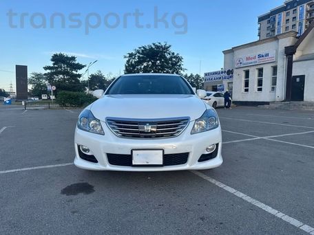 Toyota Crown, 2009