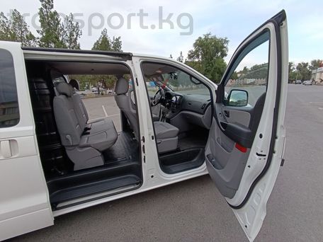 Hyundai H-1, 2019 — фото 15