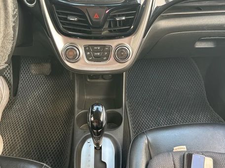 Chevrolet Spark, 2017 — 照片 8