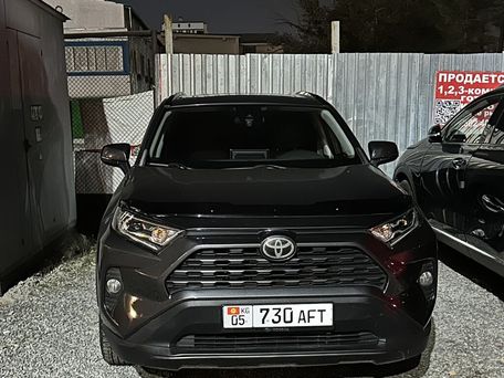Toyota RAV4, 2019 — photo 1