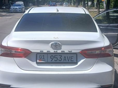 Toyota Camry, 2019 — сүрөт 2