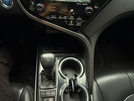 Toyota Camry, 2020 — photo 9