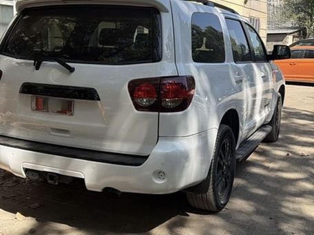 Toyota Sequoia, 2020 — 照片 3