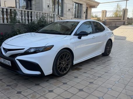 Toyota Camry, 2023 — сүрөт 4