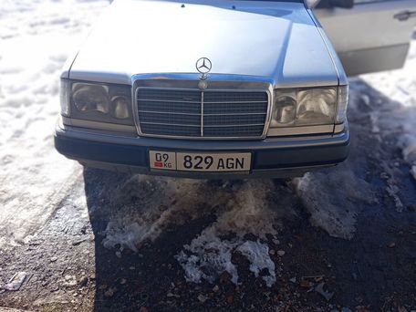 Mercedes-Benz 190 (W201), 1991 — сүрөт 11
