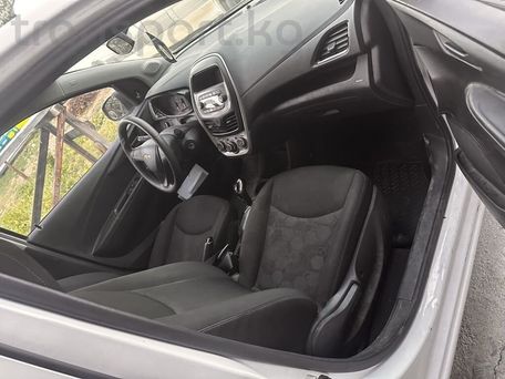 Chevrolet Spark, 2017 — фото 2