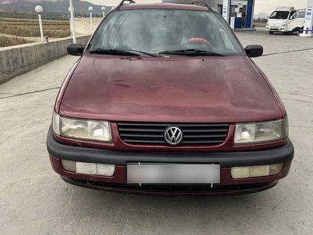 Volkswagen Passat, 1995