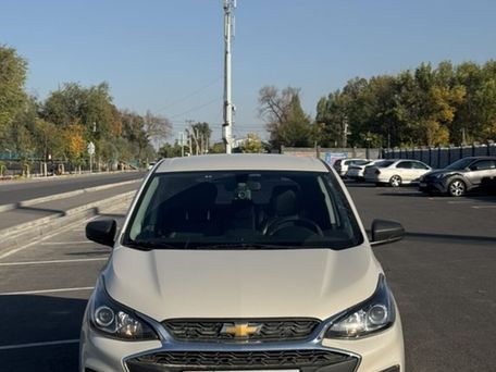 Chevrolet Spark, 2019 — фото 1