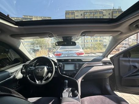Toyota Camry, 2018 — photo 6