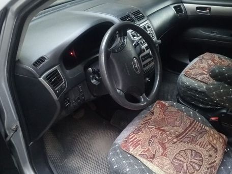 Toyota Avensis Verso, 2005 — сүрөт 4