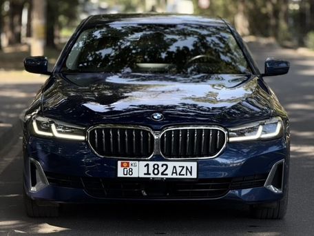 BMW 5 серии, 2021 — фото 1