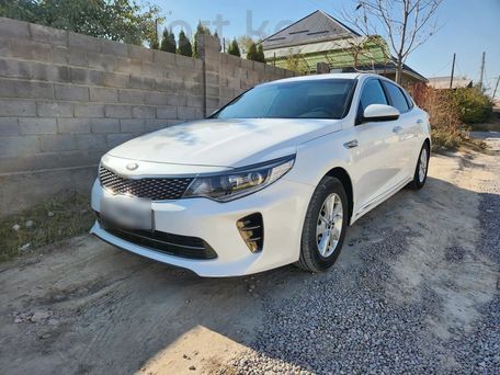 Kia K5, 2017 — photo 1