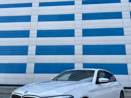 BMW 5 серии, 2018 — фото 1