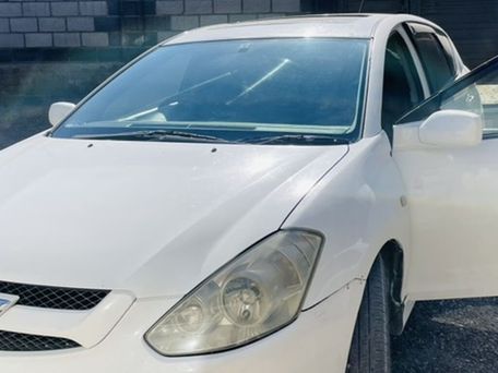 Toyota Caldina, 2003 — 照片 2