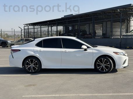 Toyota Camry, 2018 — photo 3