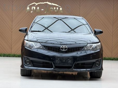 Toyota Camry, 2012 — 照片 10