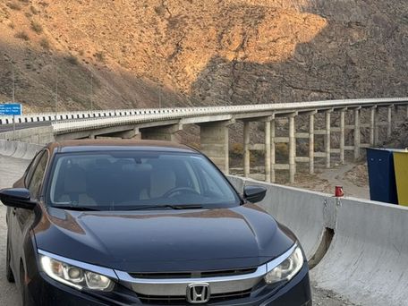 Honda Civic, 2017 — photo 1