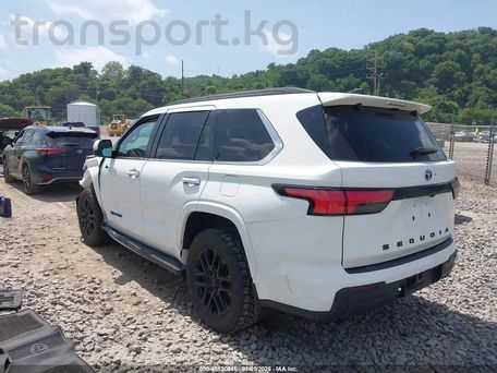 Toyota Sequoia, 2024 — 照片 3