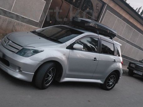 Toyota Ist, 2002 — сүрөт 3