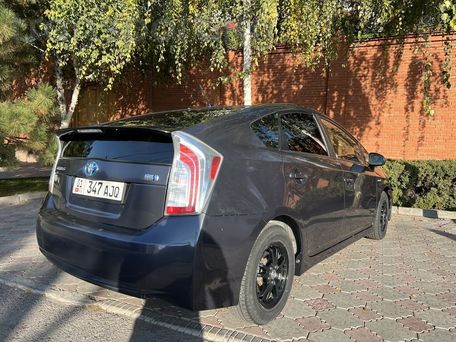 Toyota Prius, 2015 — 照片 3