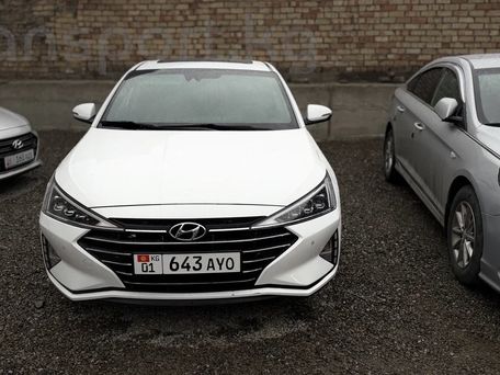 Hyundai Avante, 2019 — photo 1