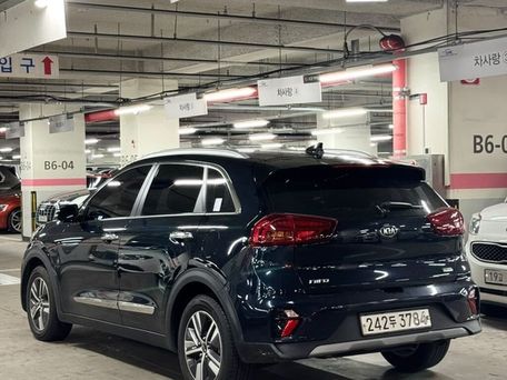 Kia Niro, 2019 — photo 9