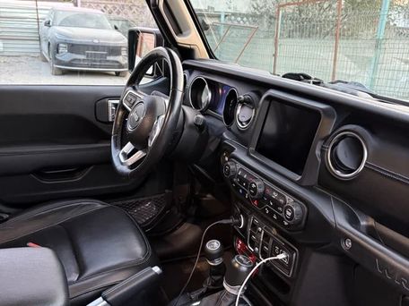 Jeep Wrangler, 2021 — сүрөт 9