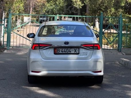 Toyota Corolla, 2022 — 照片 2