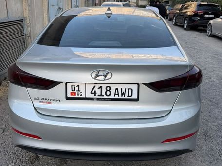 Hyundai Elantra, 2018