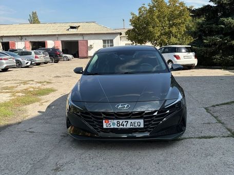 Hyundai Avante, 2022 — photo 1