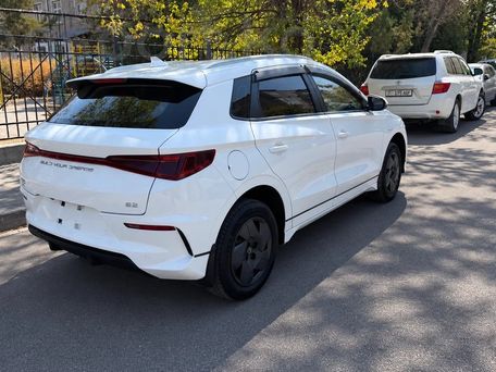 BYD E2, 2023 — photo 3