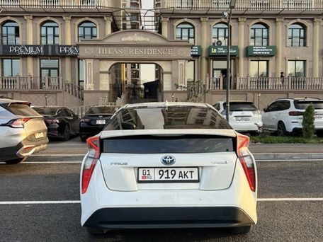 Toyota Prius, 2017 — фото 5