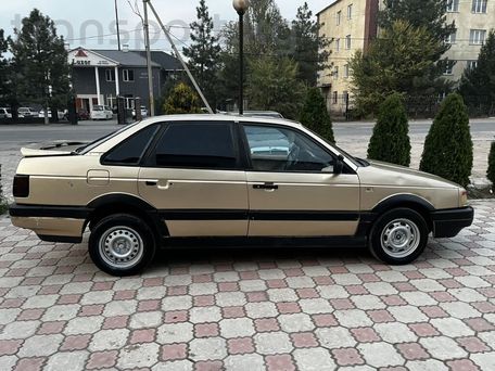 Volkswagen Passat, 1988 — фото 6