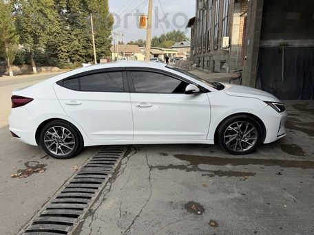 Hyundai Avante, 2019 — photo 4