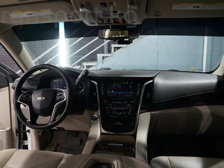 Cadillac Escalade, 2018 — 照片 10