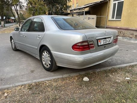 Mercedes-Benz E-Class, 2000 — photo 5