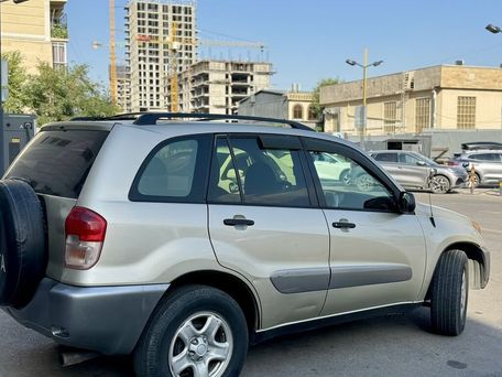 Toyota RAV4, 2003 — фото 5