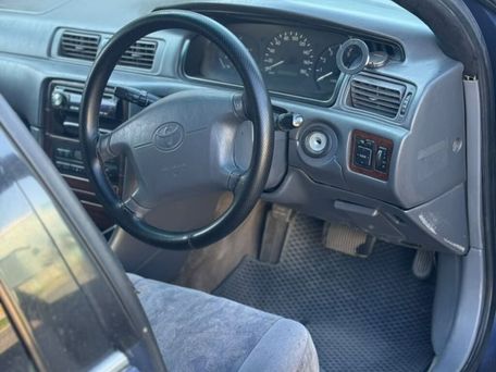Toyota Camry, 1999 — photo 2