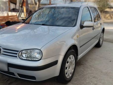 Volkswagen Golf, 1999