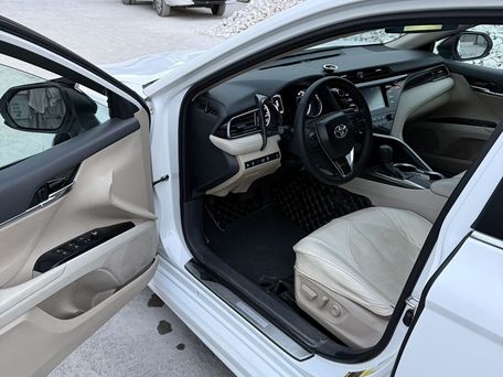 Toyota Camry, 2019 — photo 10