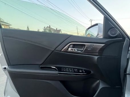 Honda Accord, 2017 — сүрөт 6
