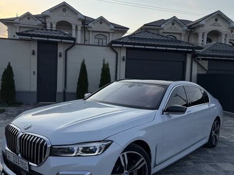 BMW 7 серии, 2019 — фото 1