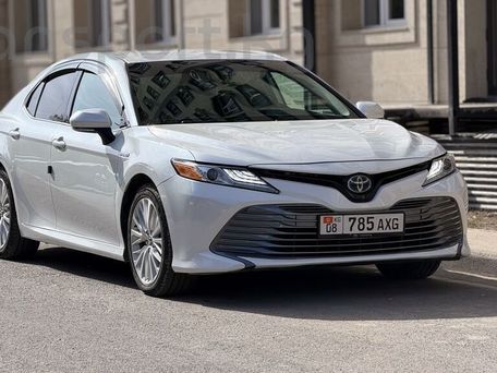 Toyota Camry, 2020 — photo 3