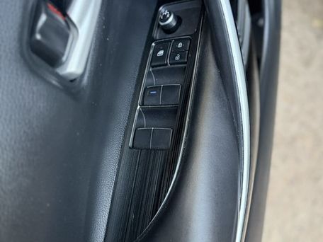 Toyota Corolla, 2019 — сүрөт 8