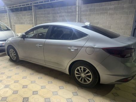 Hyundai Avante, 2020 — 照片 3