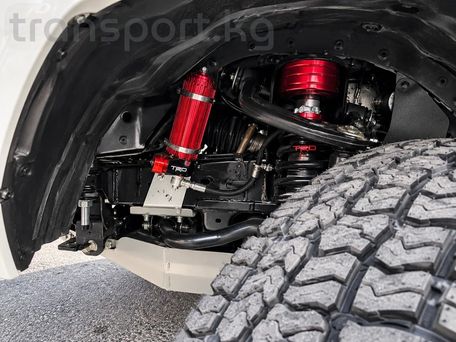 Toyota 4Runner, 2019 — photo 6