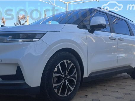 Kia Carnival, 2021 — сүрөт 3